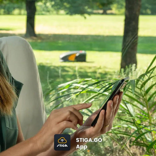 רובוט לכיסוח דשא נטען A3000 מונחה GPS סטיגה