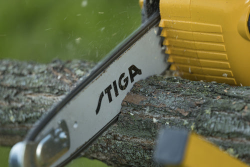 מסור נטען CS 100e סטיגה להב "10 + סוללה 4 אמפר סטיגה