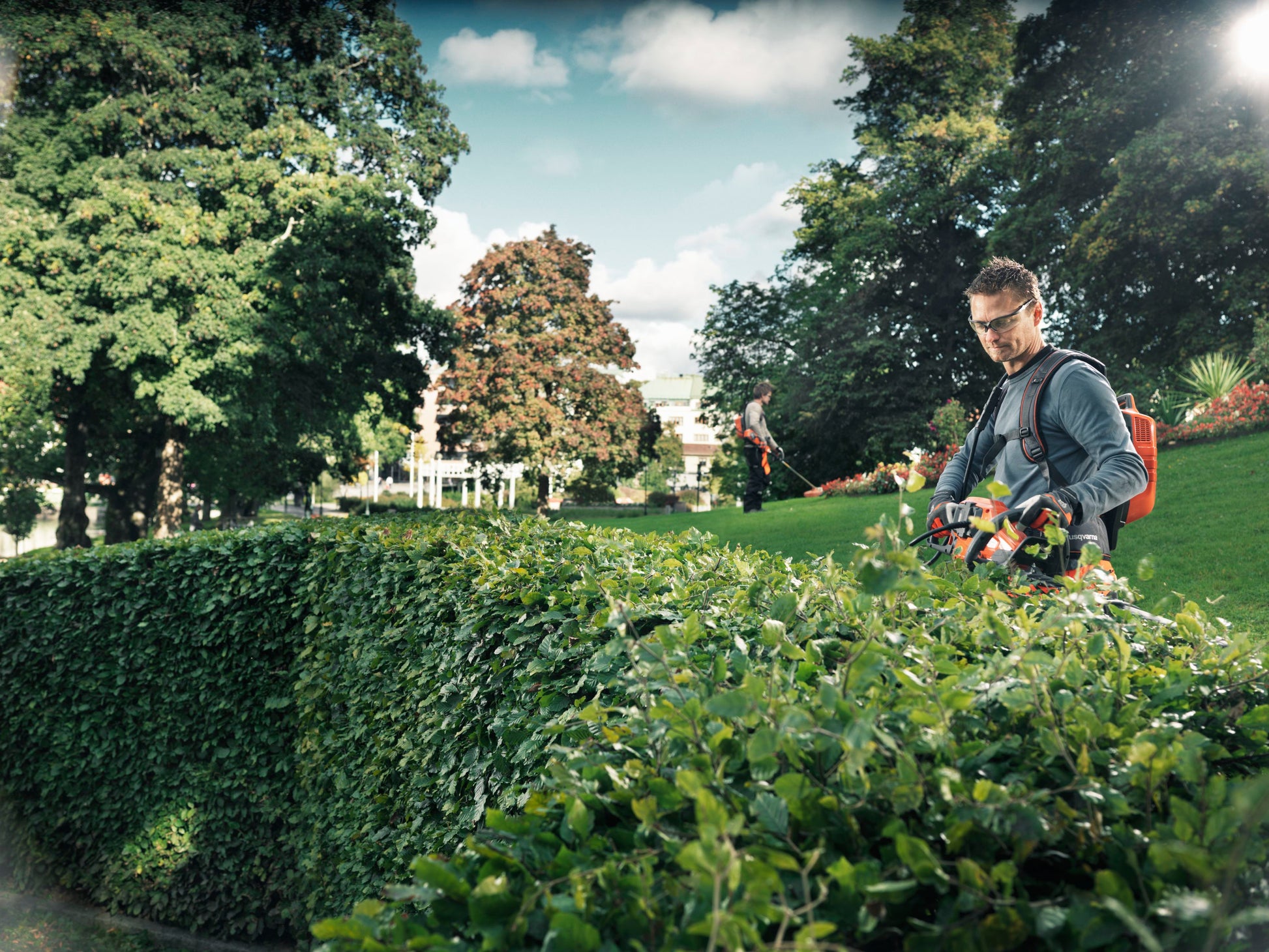 מגזמת נטענת 536LiHD70X