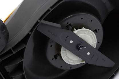 מכסחת דשא נטענת דחיפה 30 סמ קולקטור 132 וסוללה 4 אמפר ומטען סטיגה