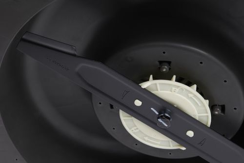 מכסחת דשא נטענת דחיפה 38 סמ קולקטור 140 + 2 סוללות 4 אמפר סטיגה